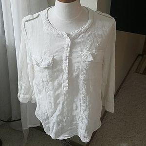LUCKY BRAND White Quater Sleeve Button Down Shirt